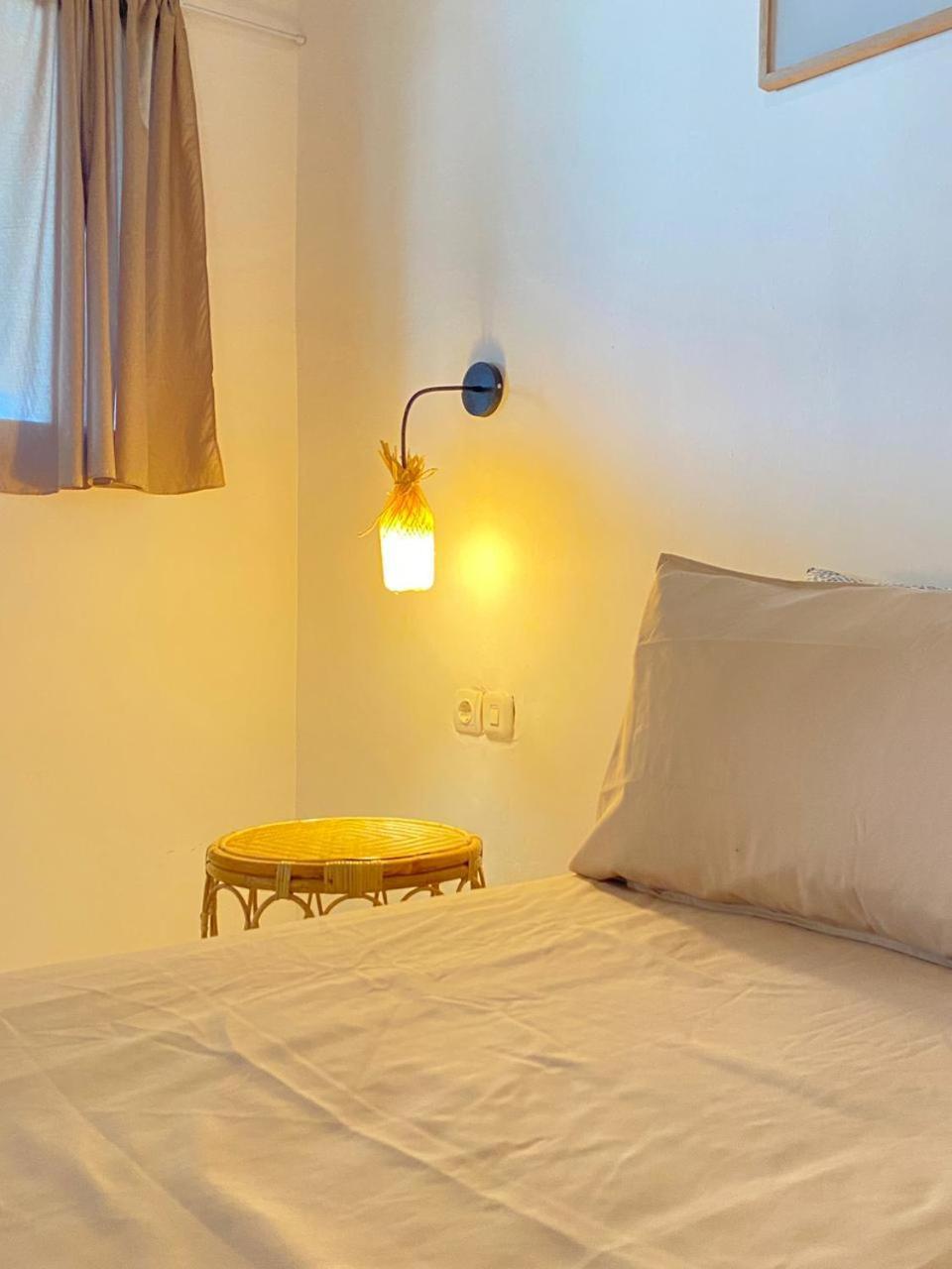 Hotel Surf Shack Grupuk Bumbang Esterno foto